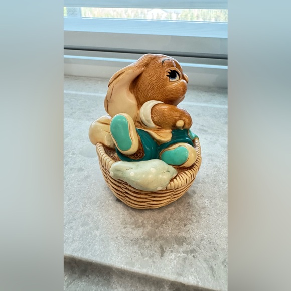 Pendelfin Bunny Figurine - Picture 2 of 5